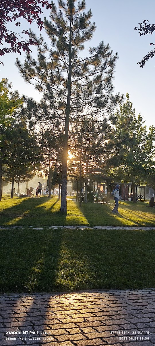 Meram Karaaslan Hadimi Parkı — fotoğraf 2