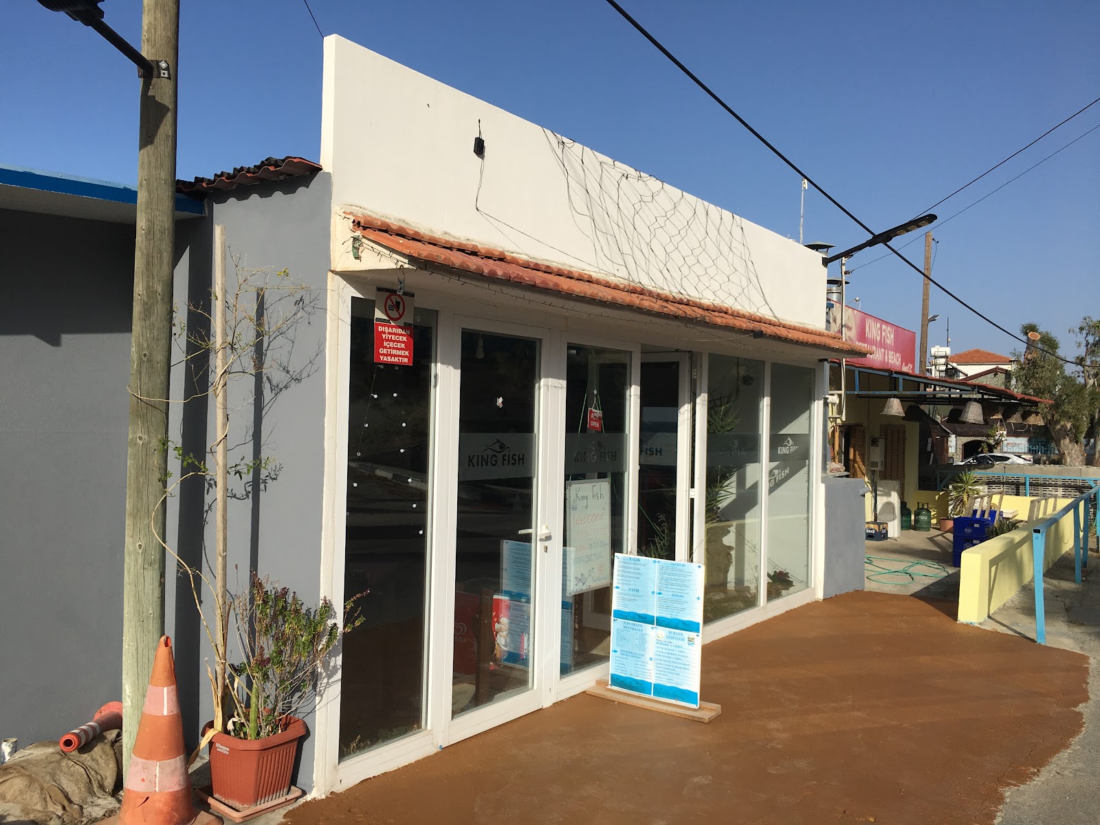 Karabetca King Fish Restaurant & Plaj — photo