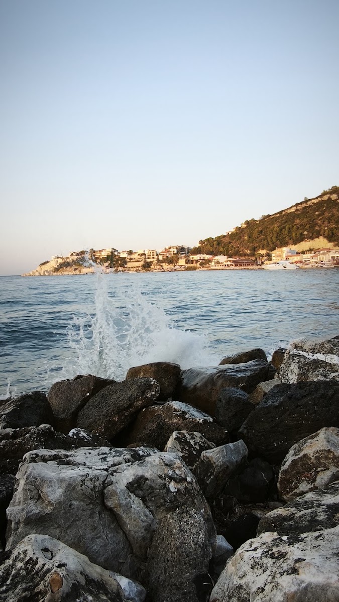 Karaburun İskelesi — fotoğraf 2