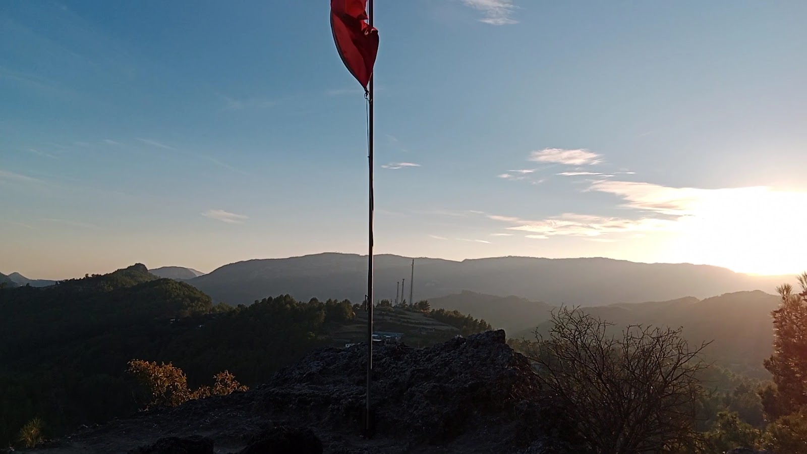 Karacaören Köyü Seyir Terası — fotoğraf 2