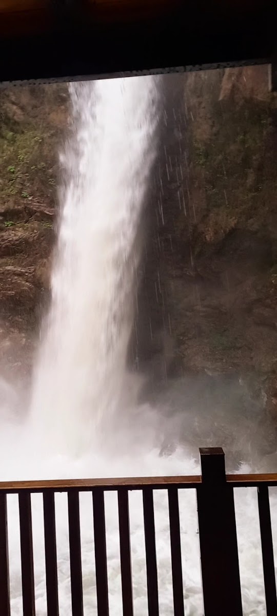 Karaçay Şelalesi — fotoğraf 2