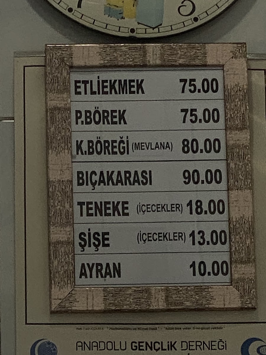 Karagöz Etliekmek — photo 3