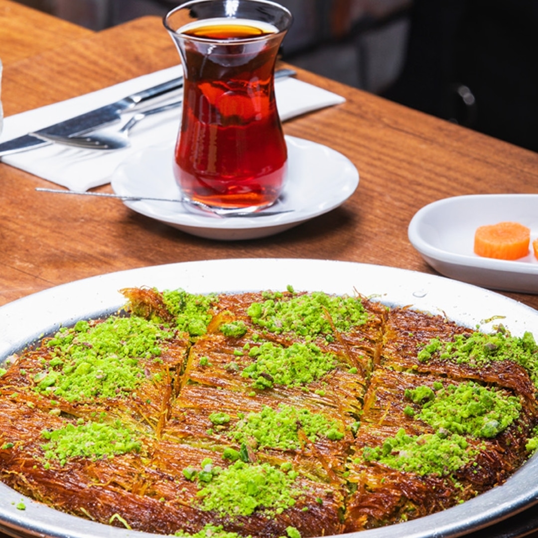 Karahan Tatlı Dükkan — fotoğraf 2