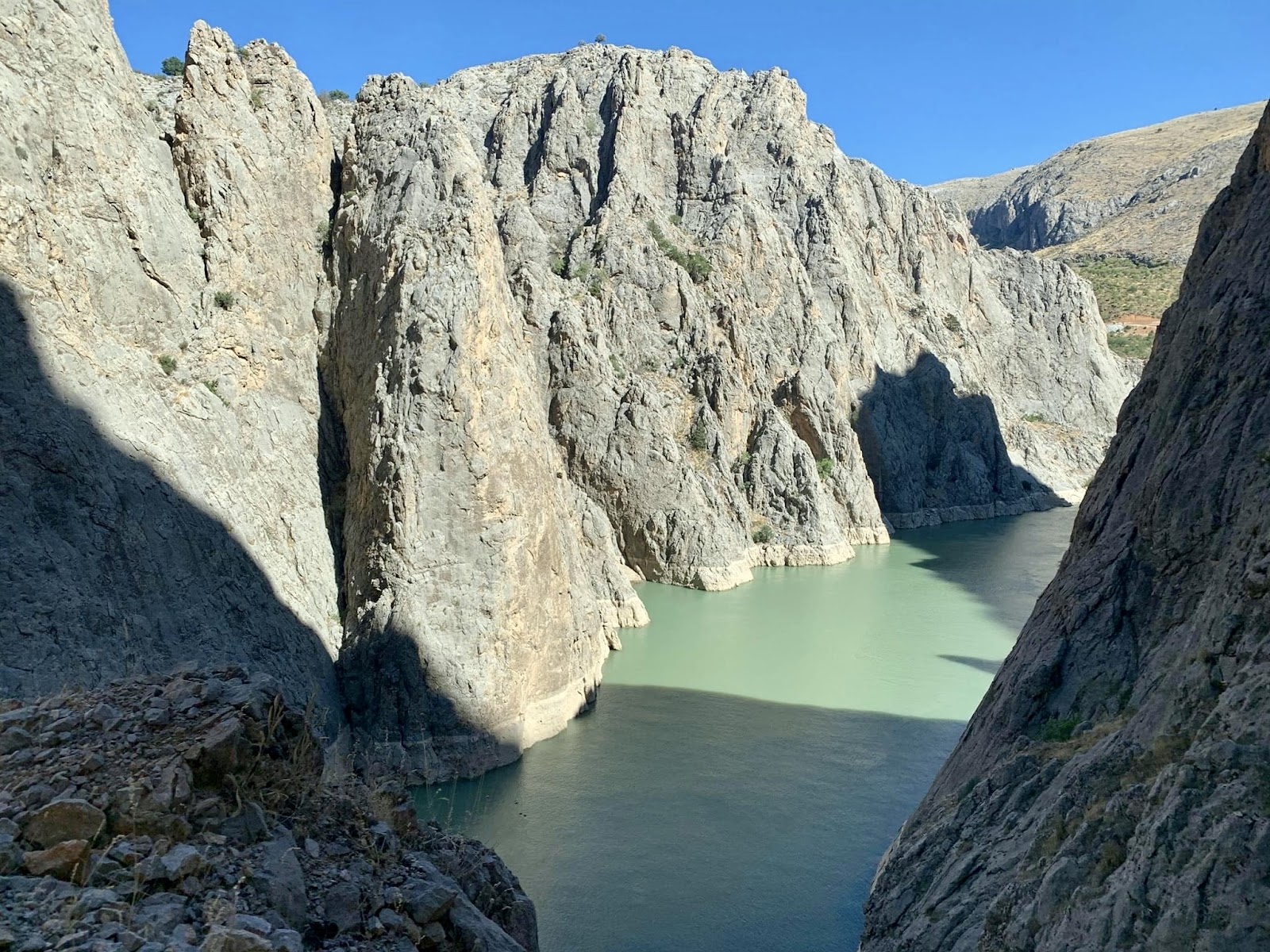 Karanlık Kanyon — fotoğraf 1