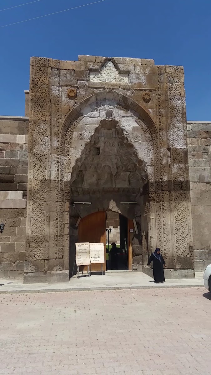 Karatay Hanı — fotoğraf 3