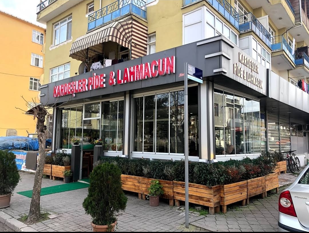 Kardeşler Kavaklı Pide Kebap Salonu — fotoğraf