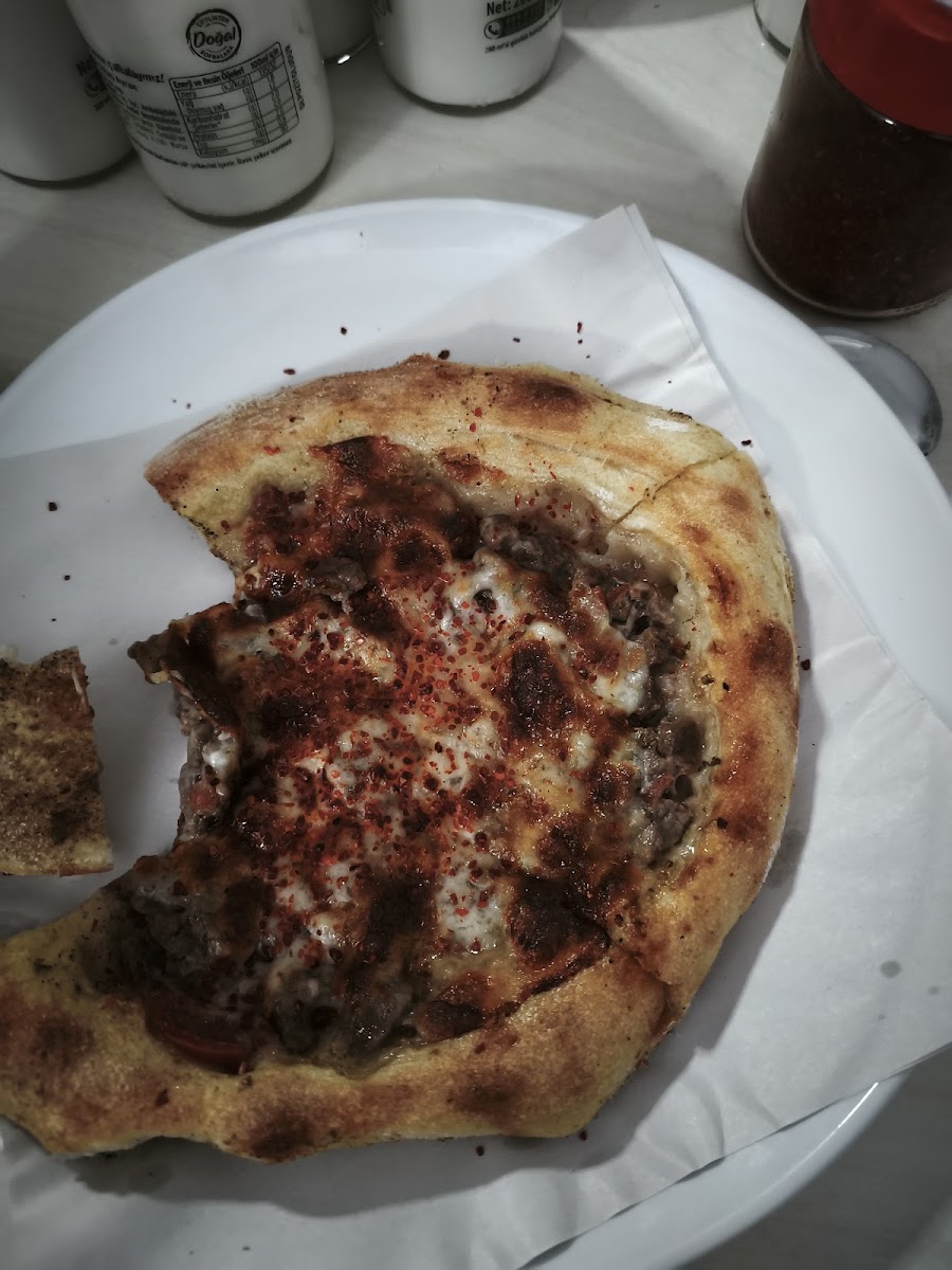 Kardeşler Pide & Cantık Salonu — fotoğraf 2