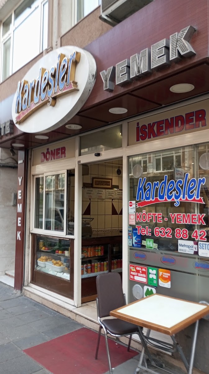 Kardeşler pide kebap — fotoğraf