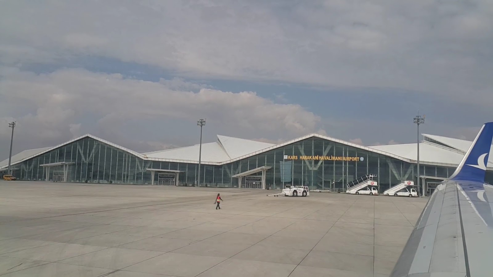 Kars Harakani Havalimanı (KSY) — fotoğraf 3