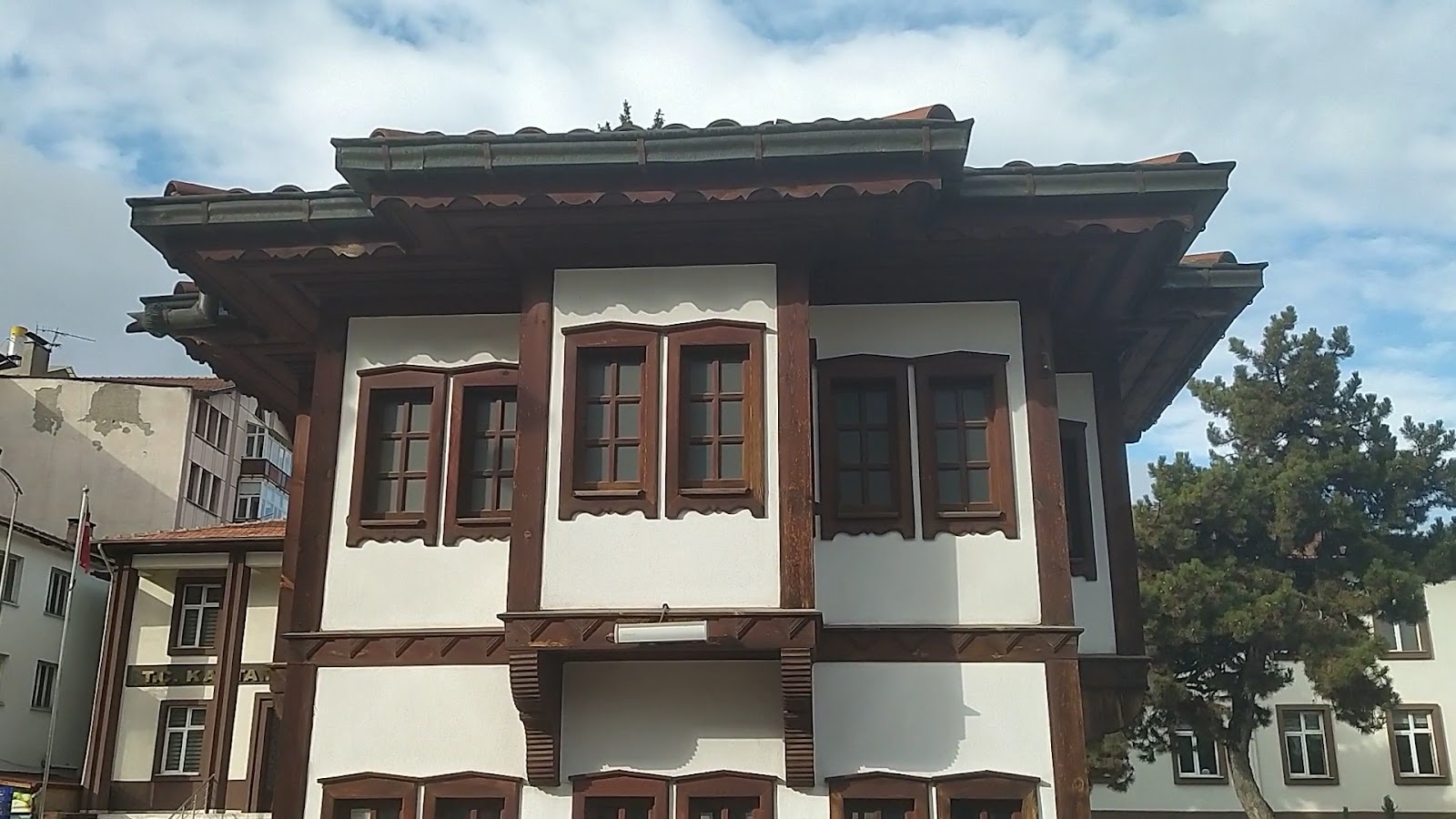 Kastamonu Cumhuriyet Meydanı — fotoğraf 3