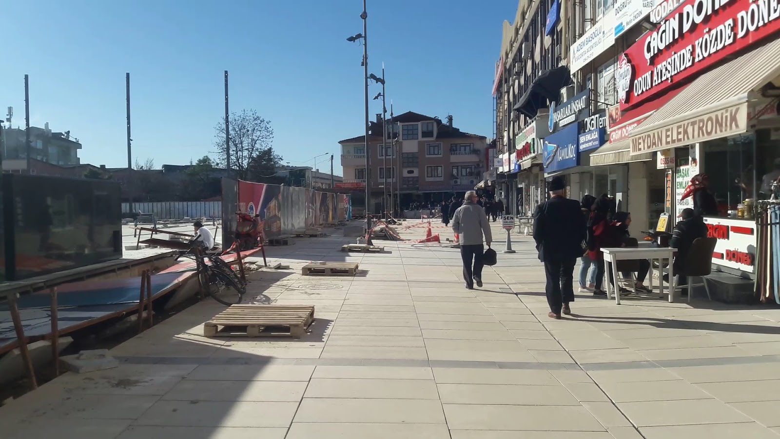 katlı pazar yeri avm — fotoğraf 3