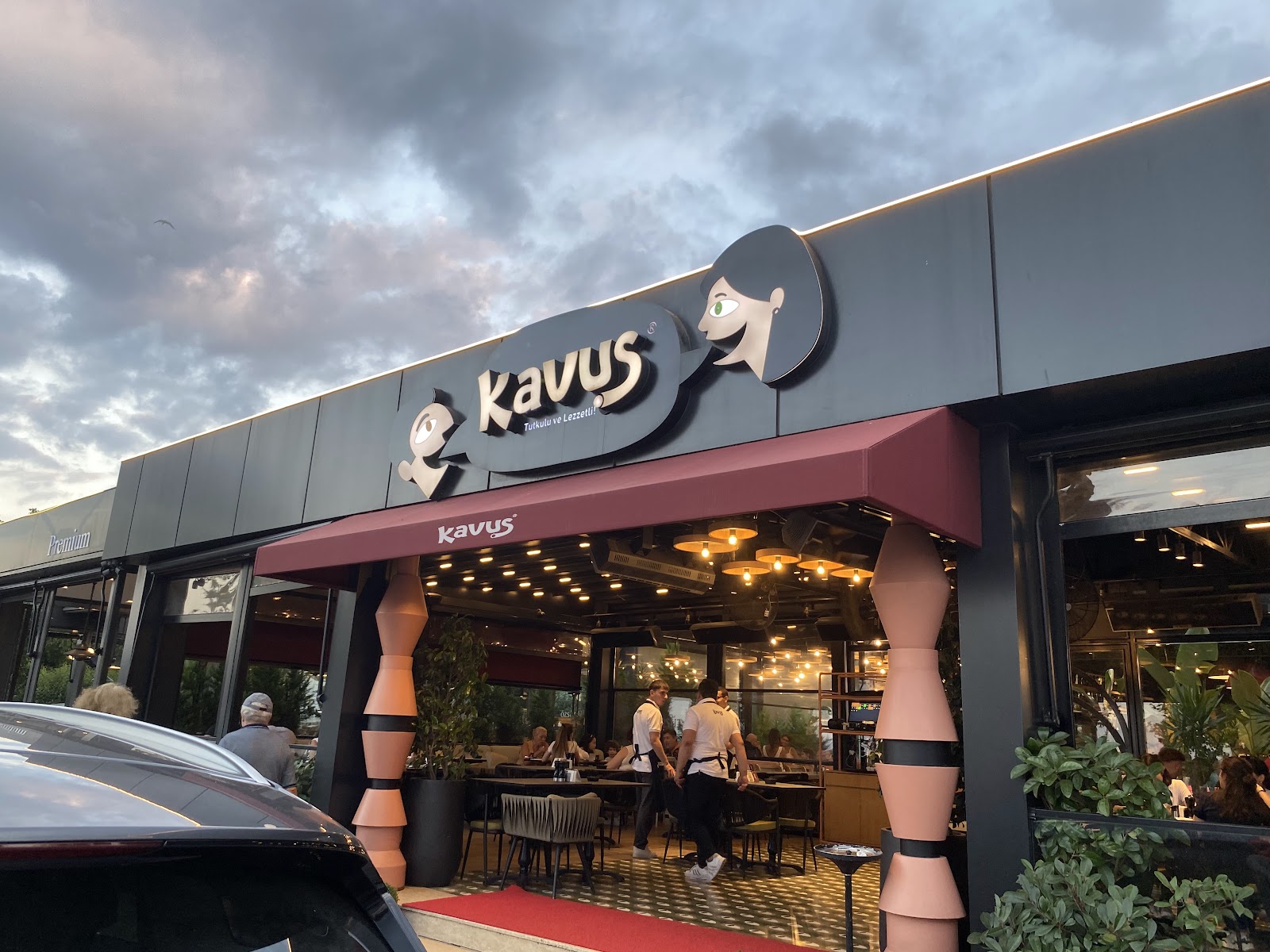 KAVUŞ KAFE — fotoğraf