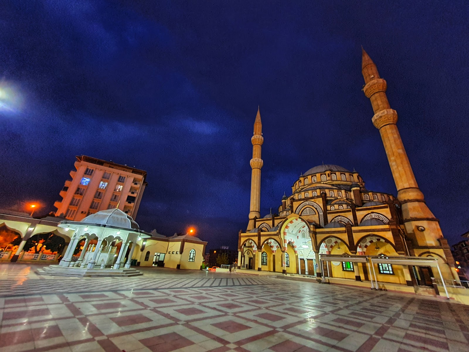 Kayabaş Cami — fotoğraf