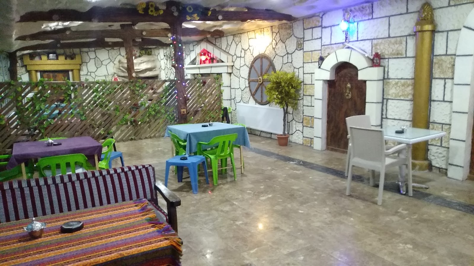 Kayacan Cafe Restaurant — photo 2