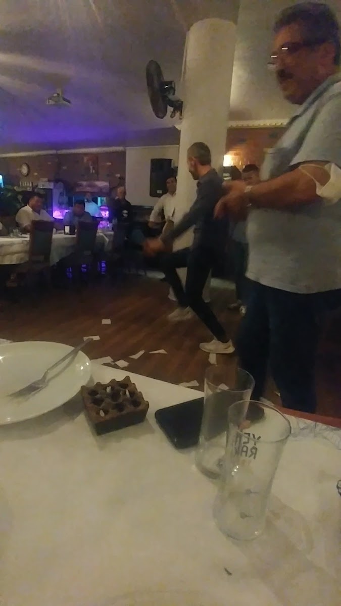 Kayra Köfte ve Et Restaurant — photo 3