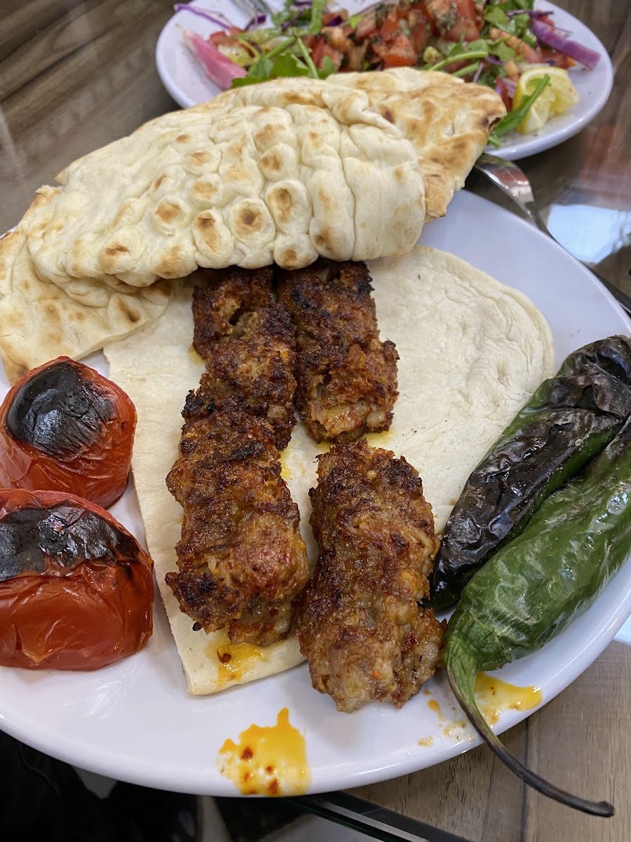 Kebapçı Ali Ustanın Yeri — photo 2