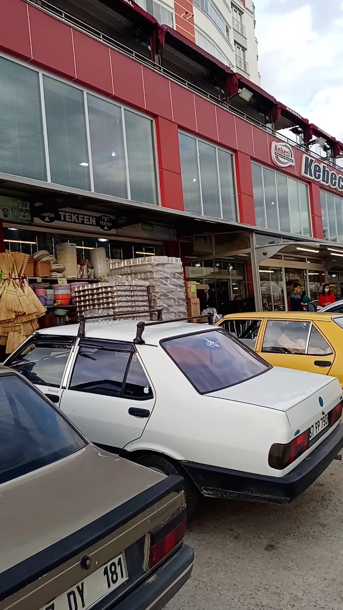 Kebeci Alışveriş Merkezi (Tosya Yolu) — fotoğraf