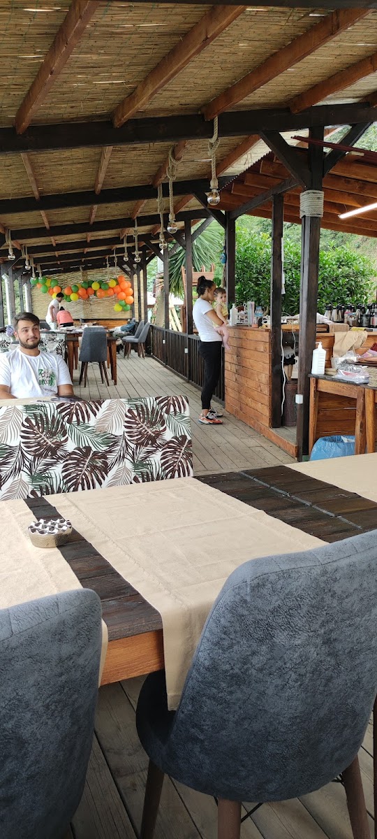 Keçiköy Avlu — fotoğraf