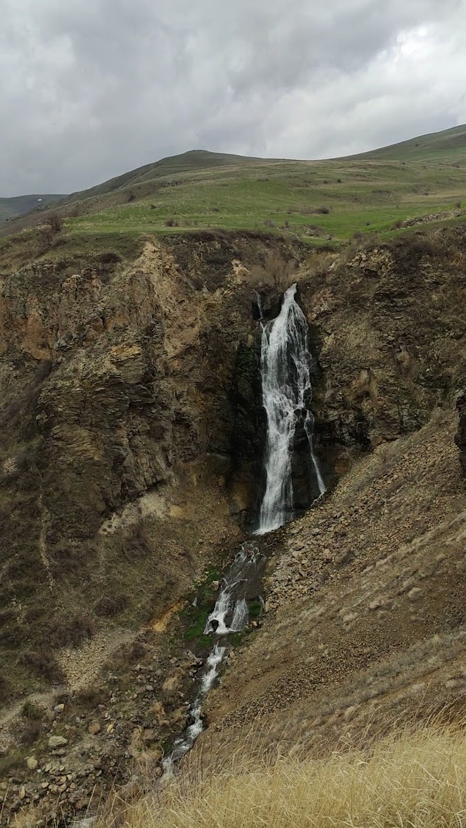 KELLE TİME ŞELALESİ SUSUZ/KARS — fotoğraf 2