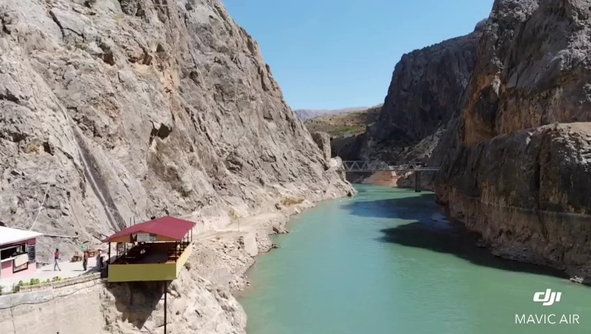 Kemaliye Karanlık Kanyon Tekne Turu — fotoğraf 6