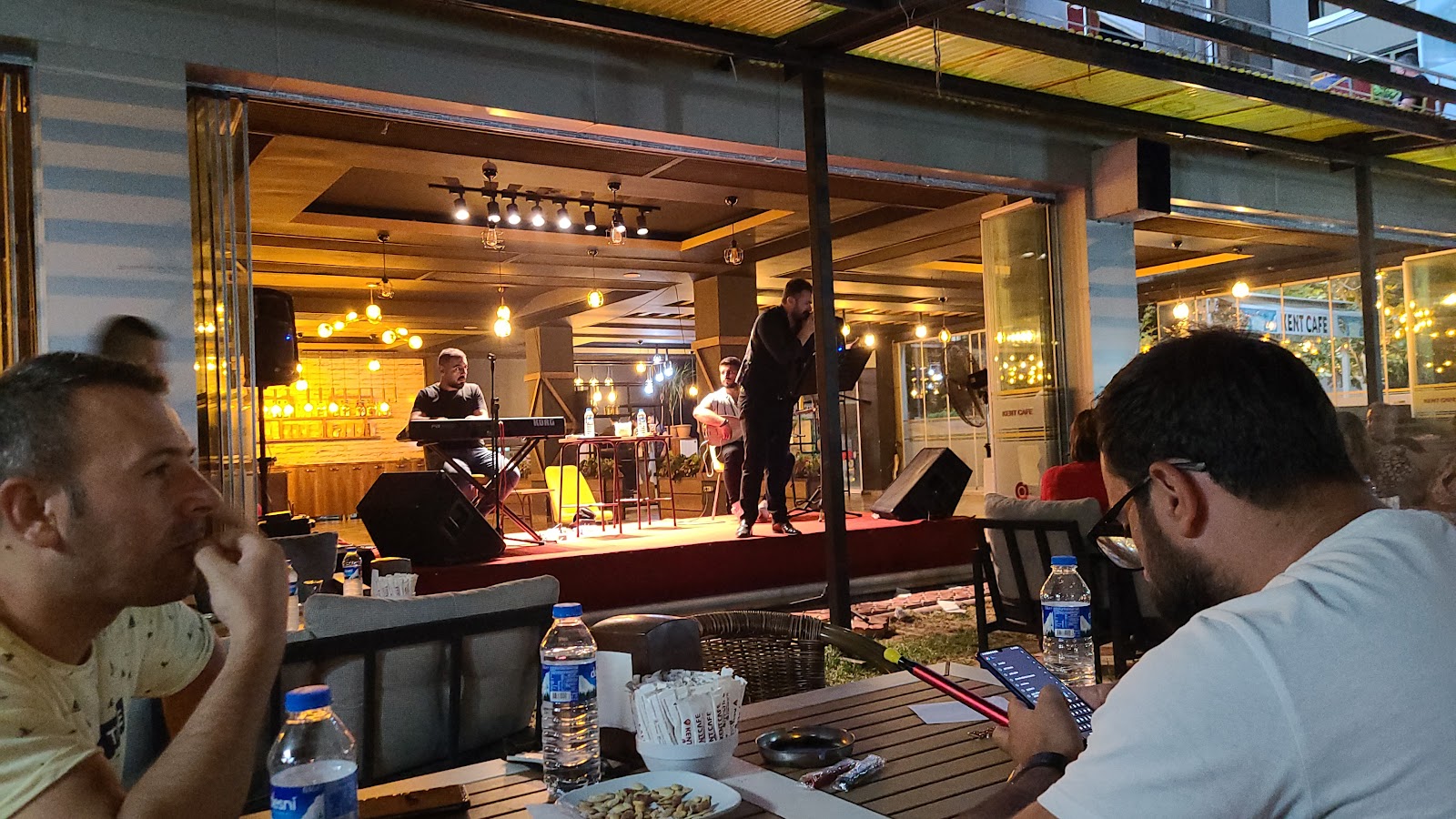 Kent Cafe — fotoğraf 5