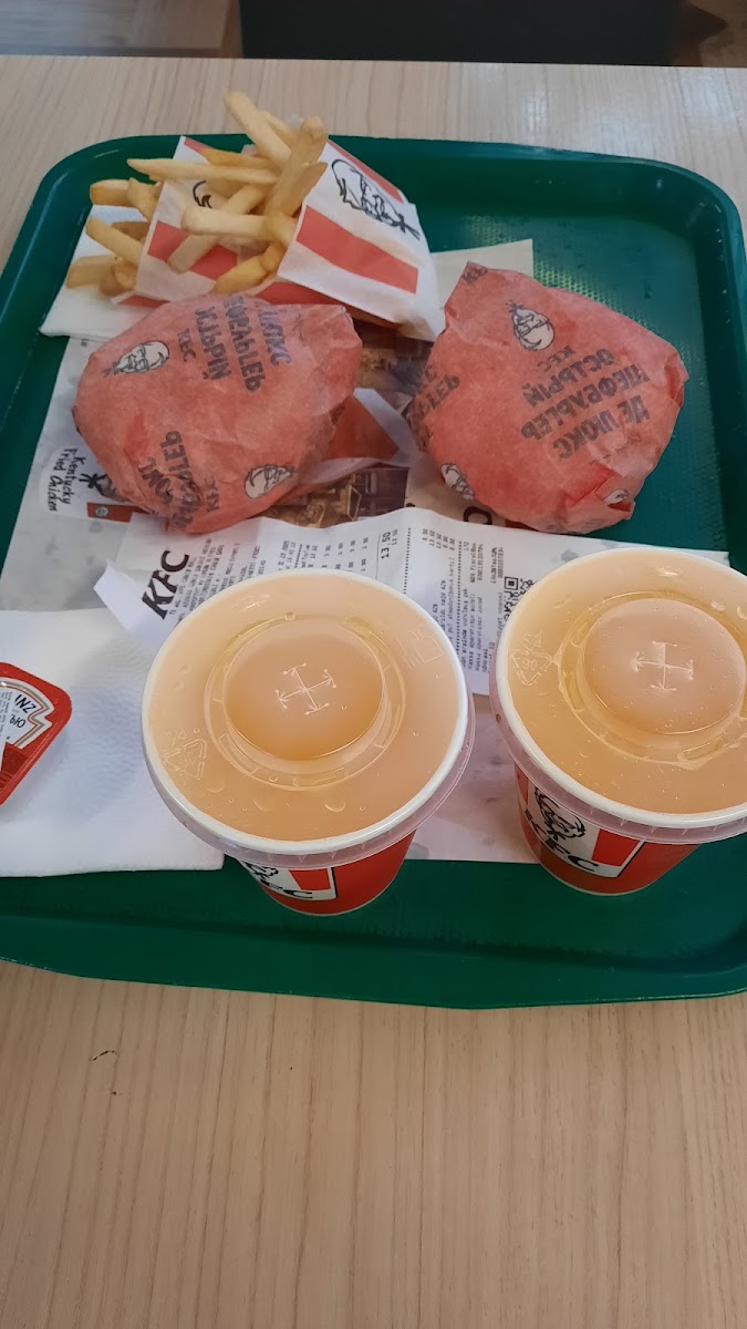 KFC Gəncə Mall — photo 3