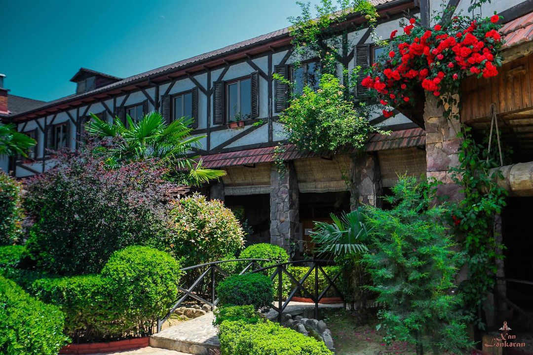 Khan Lankaran Hotel — photo