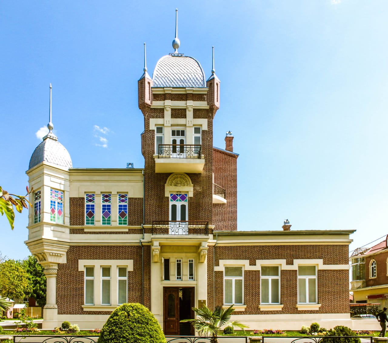 Khan Palace (Lankaran Museum of History and Ethnography) — photo