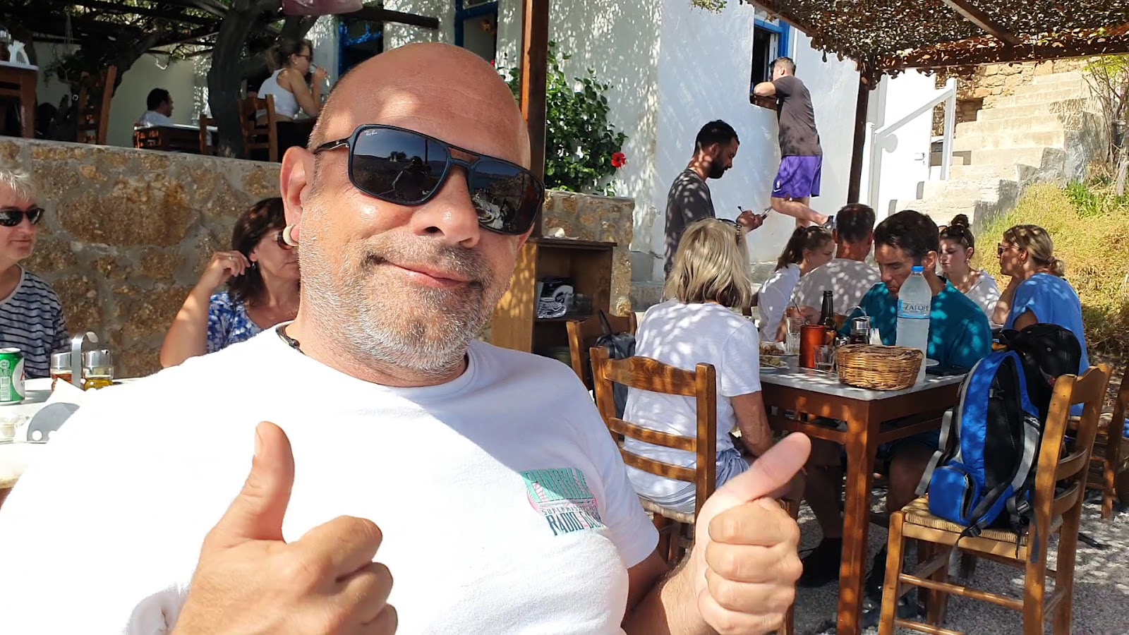 Kiki's Tavern — fotoğraf 3
