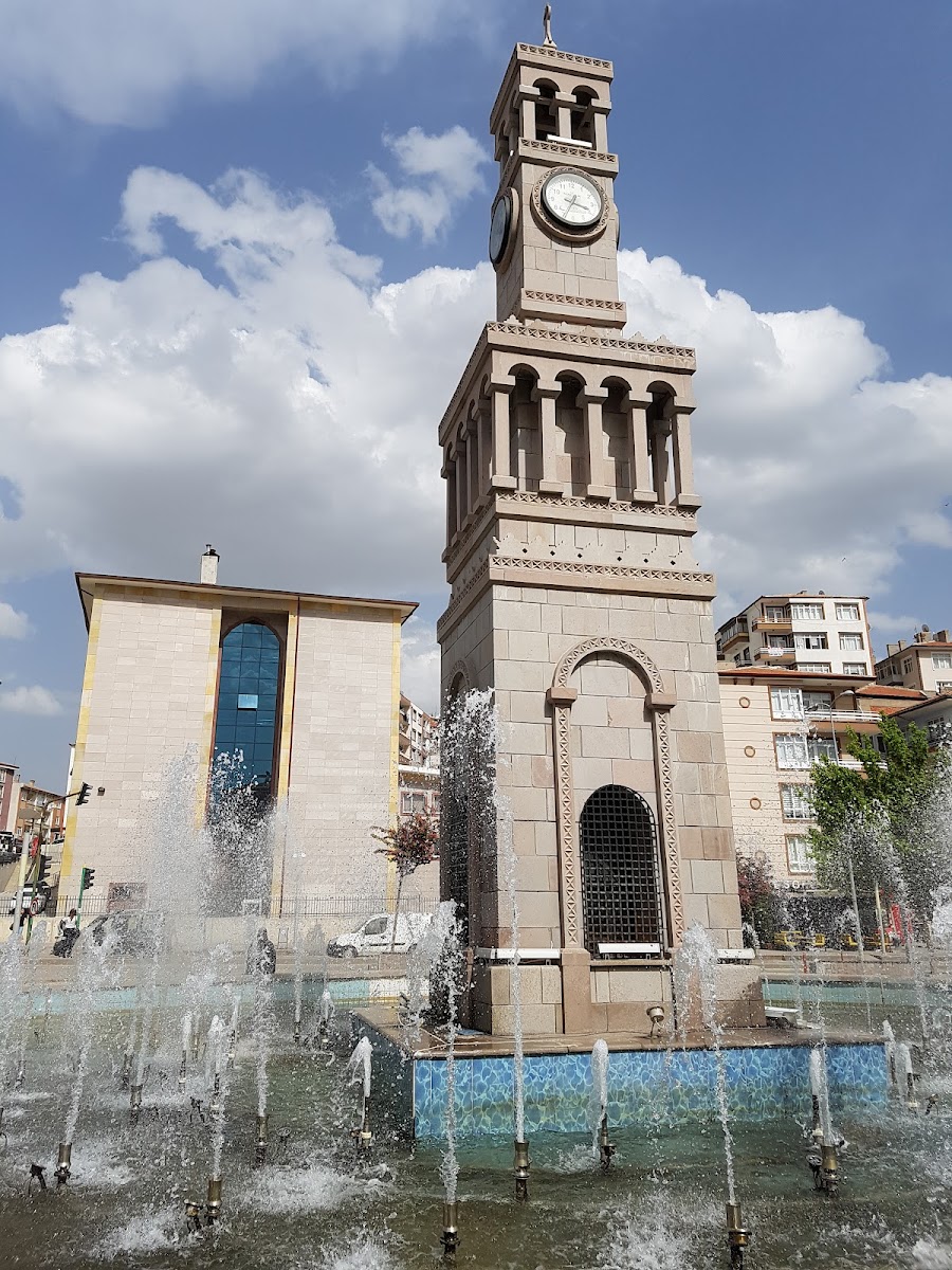 Kırıkkale Saat Kulesi — fotoğraf