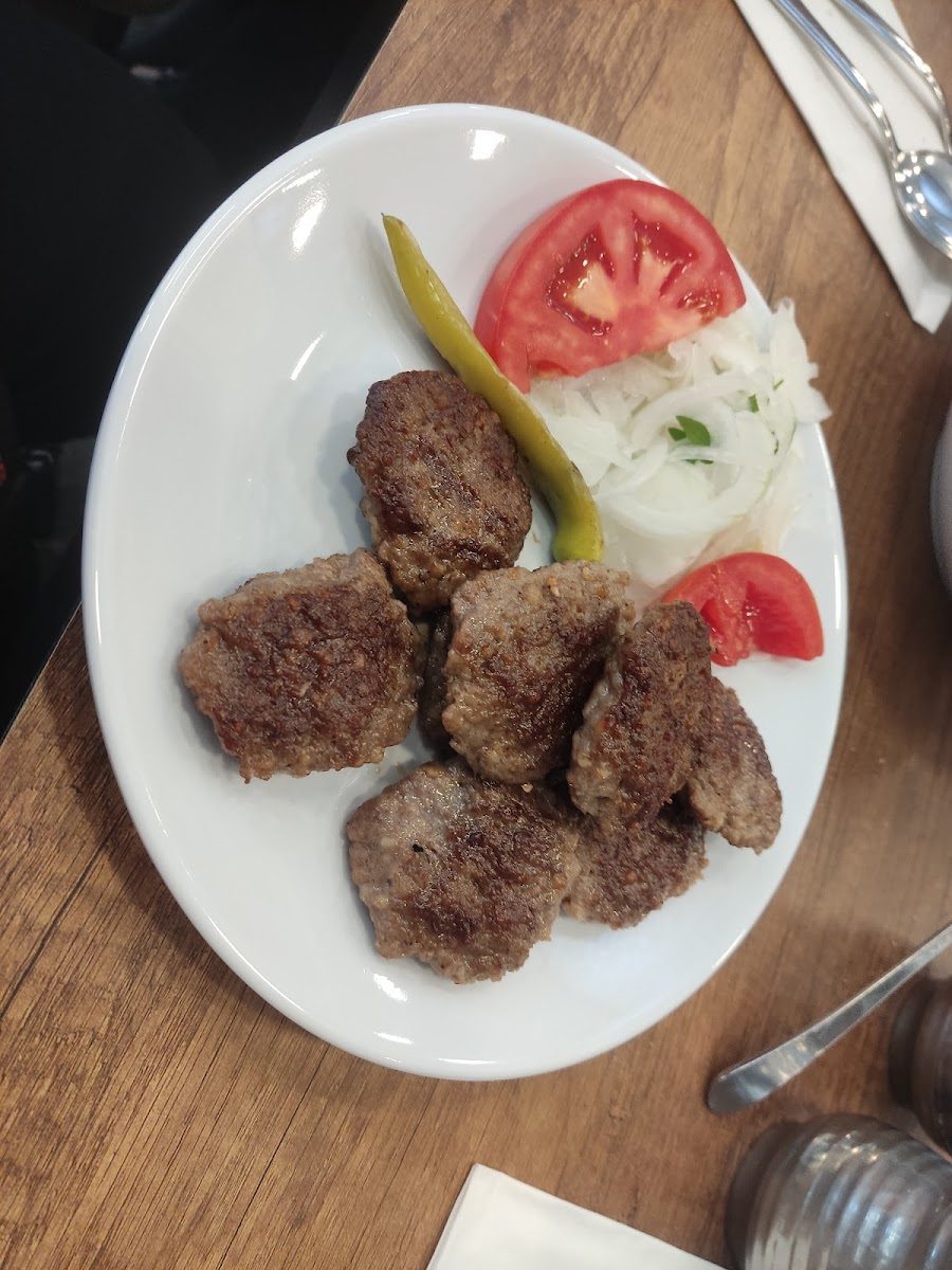 LEZZET KÖFTECİSİ — fotoğraf 2