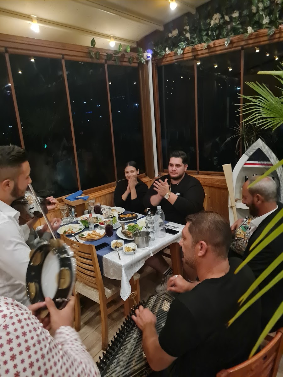 Kıyı Balık Gemi Restaurant Yalova — fotoğraf 1