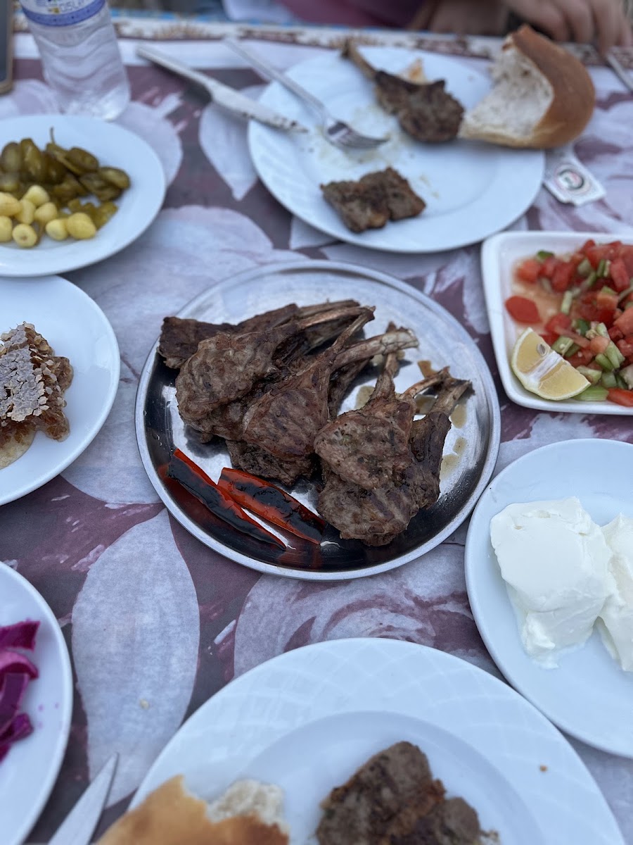 Kızılören Kervansarayı — photo 4