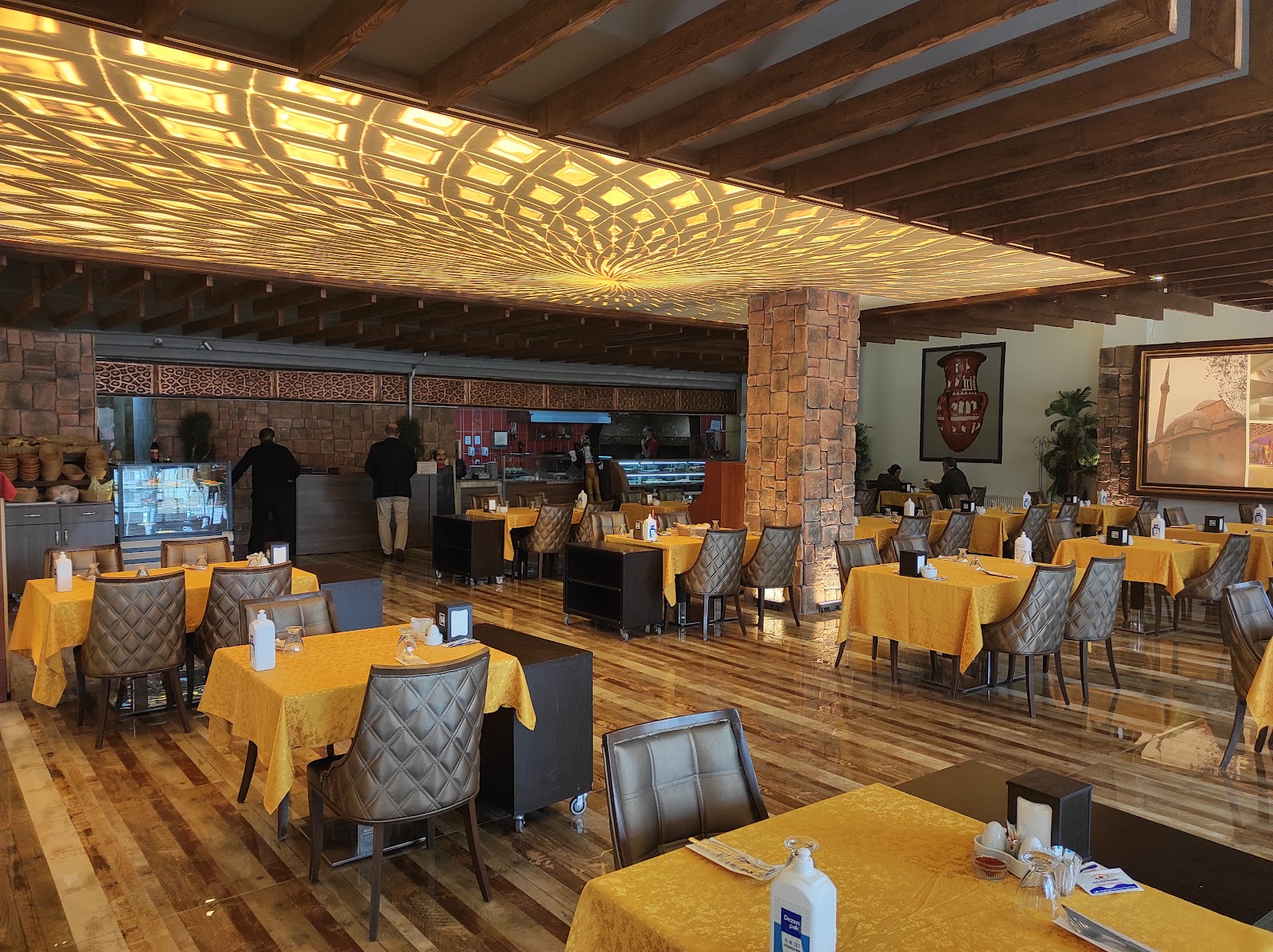 Koç Otel Havuzlu Bahçe — fotoğraf 4