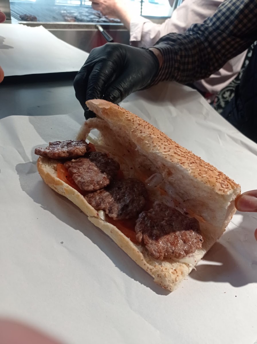 KÖFTE EKMEK — photo 4