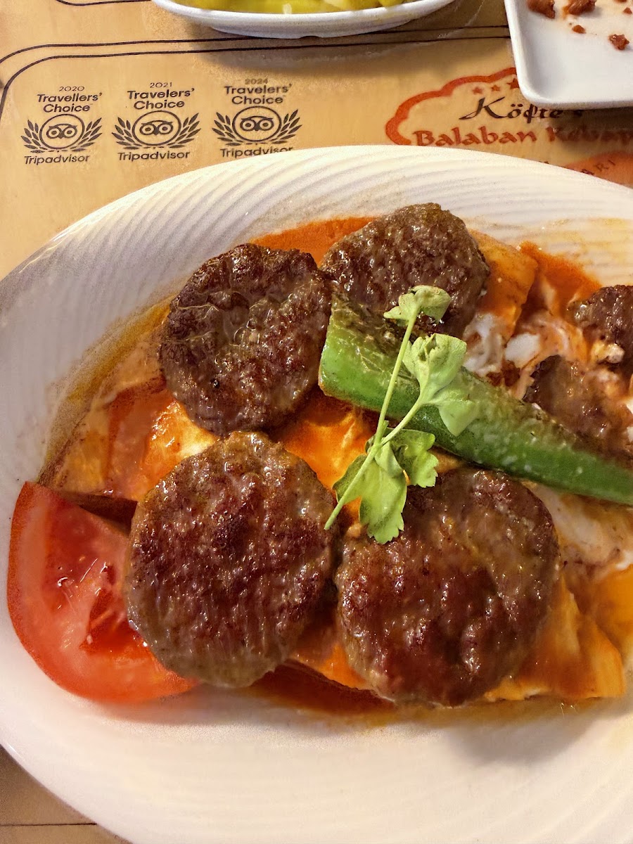 Köftes Balaban Kebap & Çibörek — fotoğraf 2
