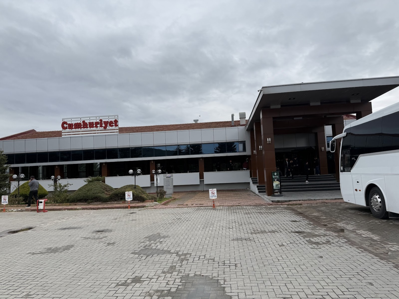 Kolaylı Cumhuriyet AVM — fotoğraf 2