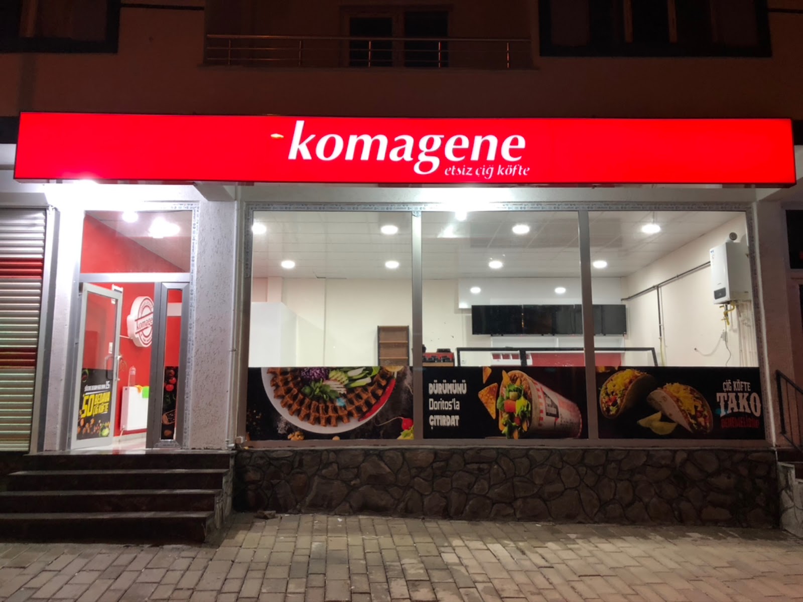 Komagene çiğ köfte muş Cumhuriyet — fotoğraf