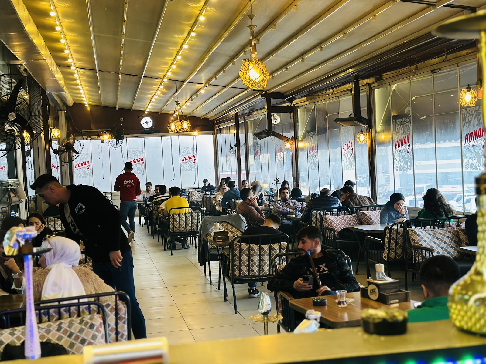 Konak 3 Cafe-Restaurant-Sinema — fotoğraf 4