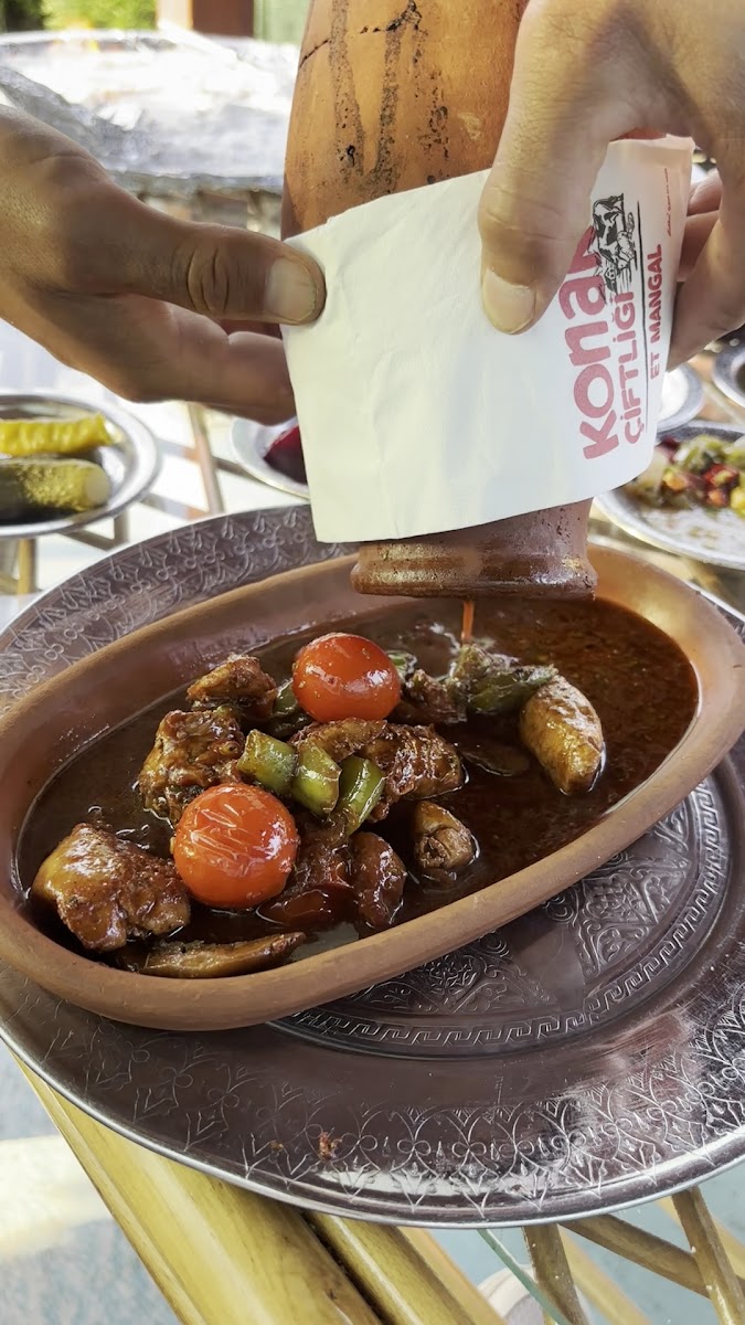 Konak çiftliği Et Mangal Restaurant — photo 3