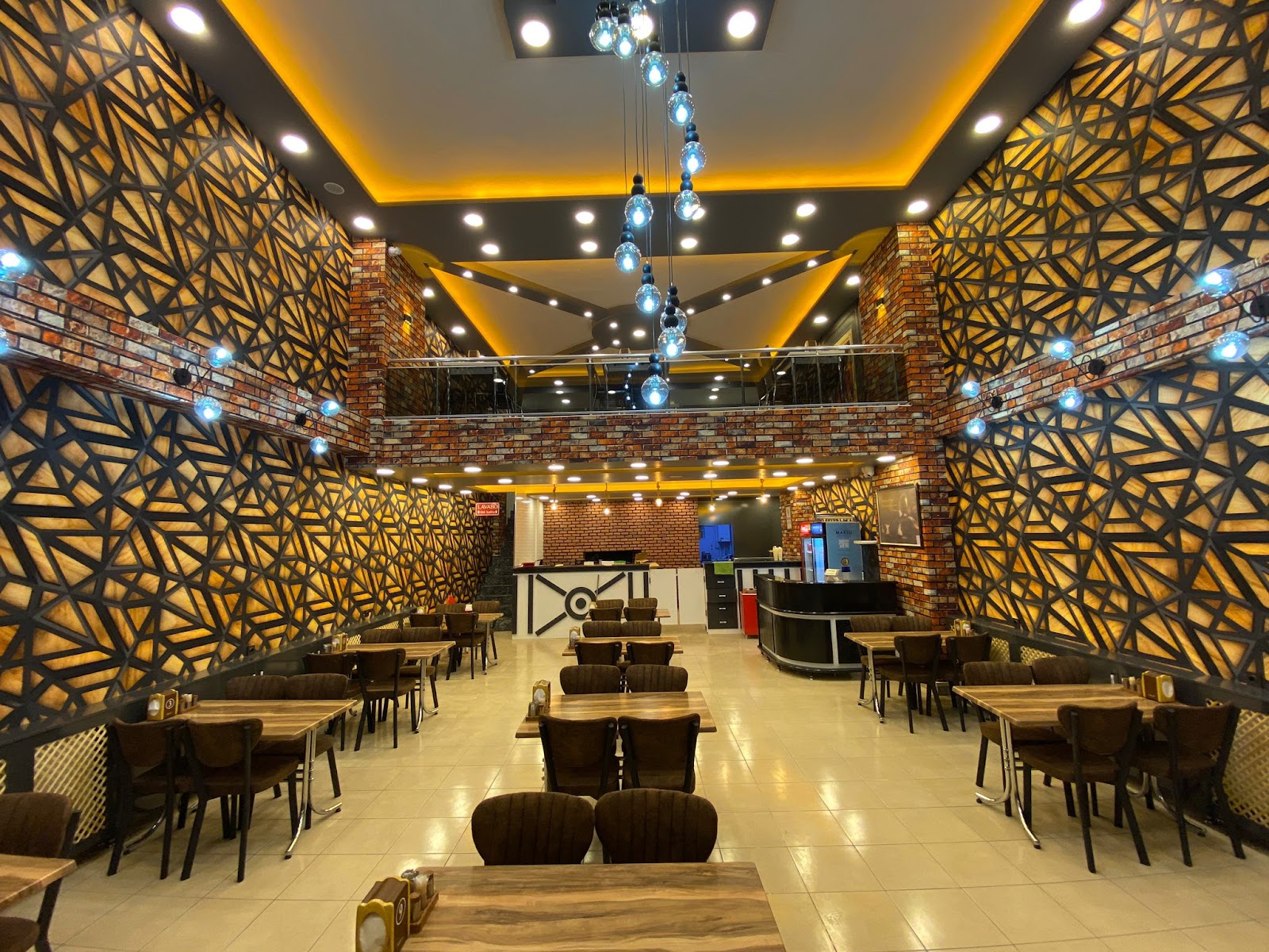 KONYA ETLİ EKMEK {İZZET USTA } — fotoğraf