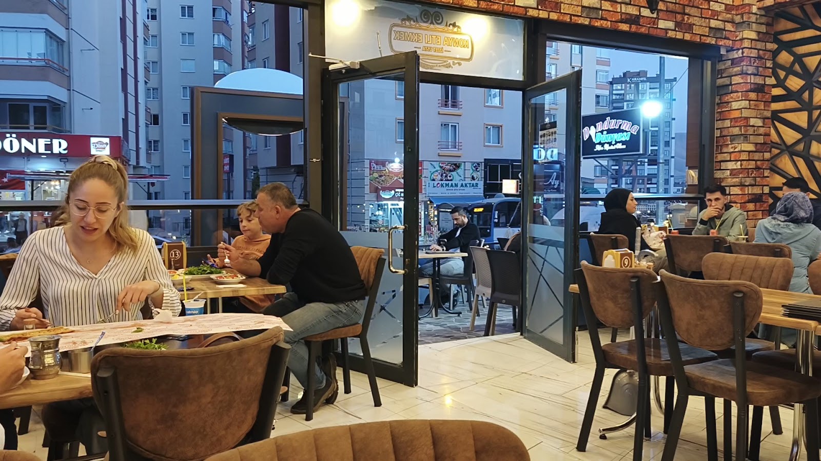 KONYA ETLİ EKMEK {İZZET USTA } — fotoğraf 3