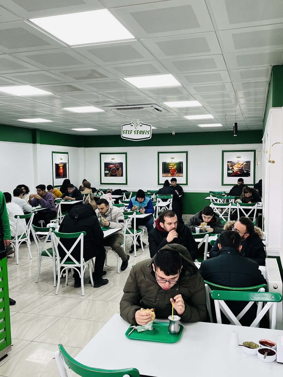 Konya Lezzet Döner Adliye Şubesi — fotoğraf 4