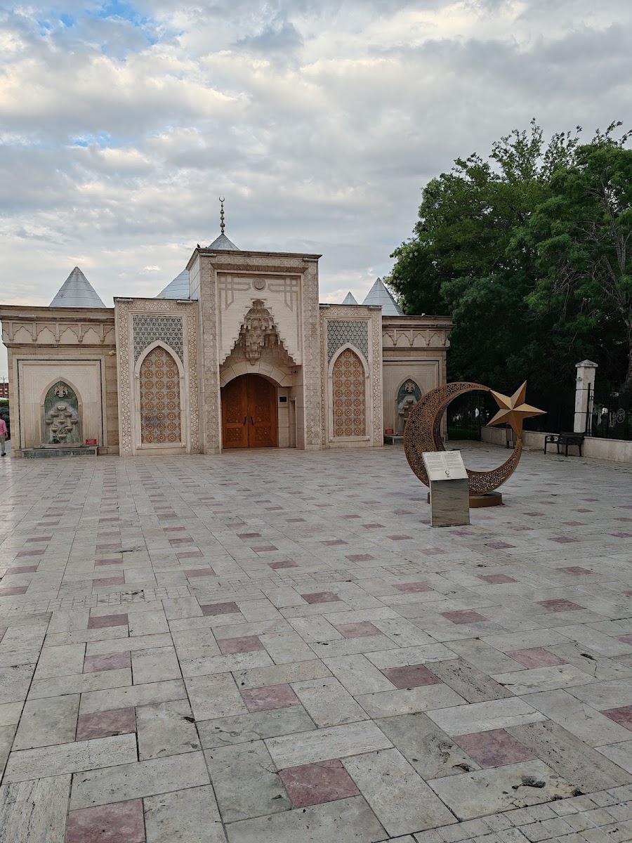 Konya Şehitler Abidesi — photo 2