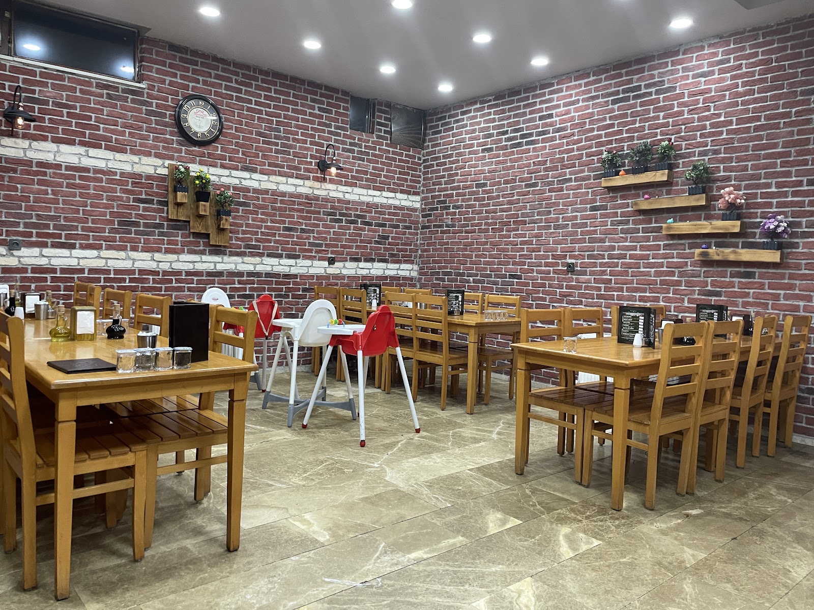 Konyalı Etli Ekmek Kazım Usta — fotoğraf
