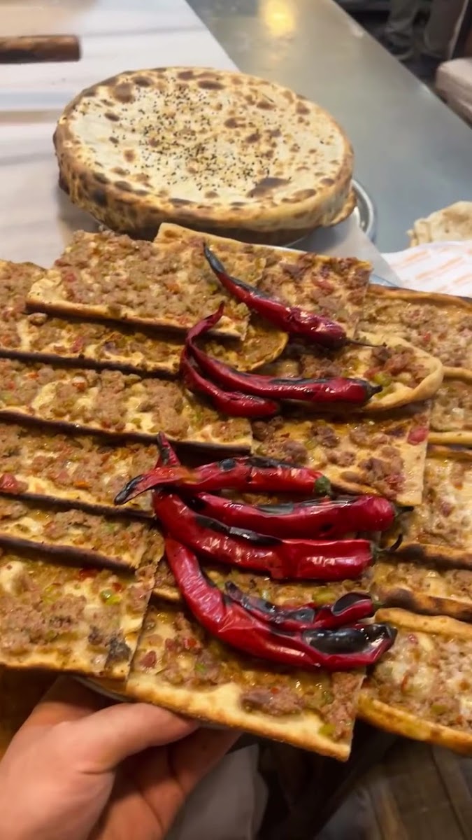 Konyalı Hanedan — fotoğraf 3