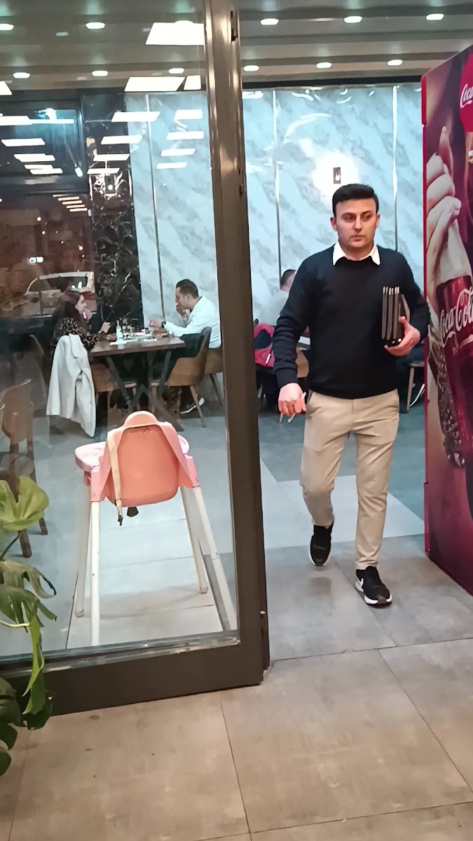 KONYALI SAMİ USTA YEŞİL MEŞELİK PİDE KEBAP SALONU — photo 9