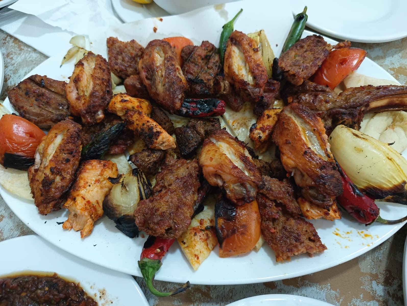 Köşem Ocakbaşı — fotoğraf 4