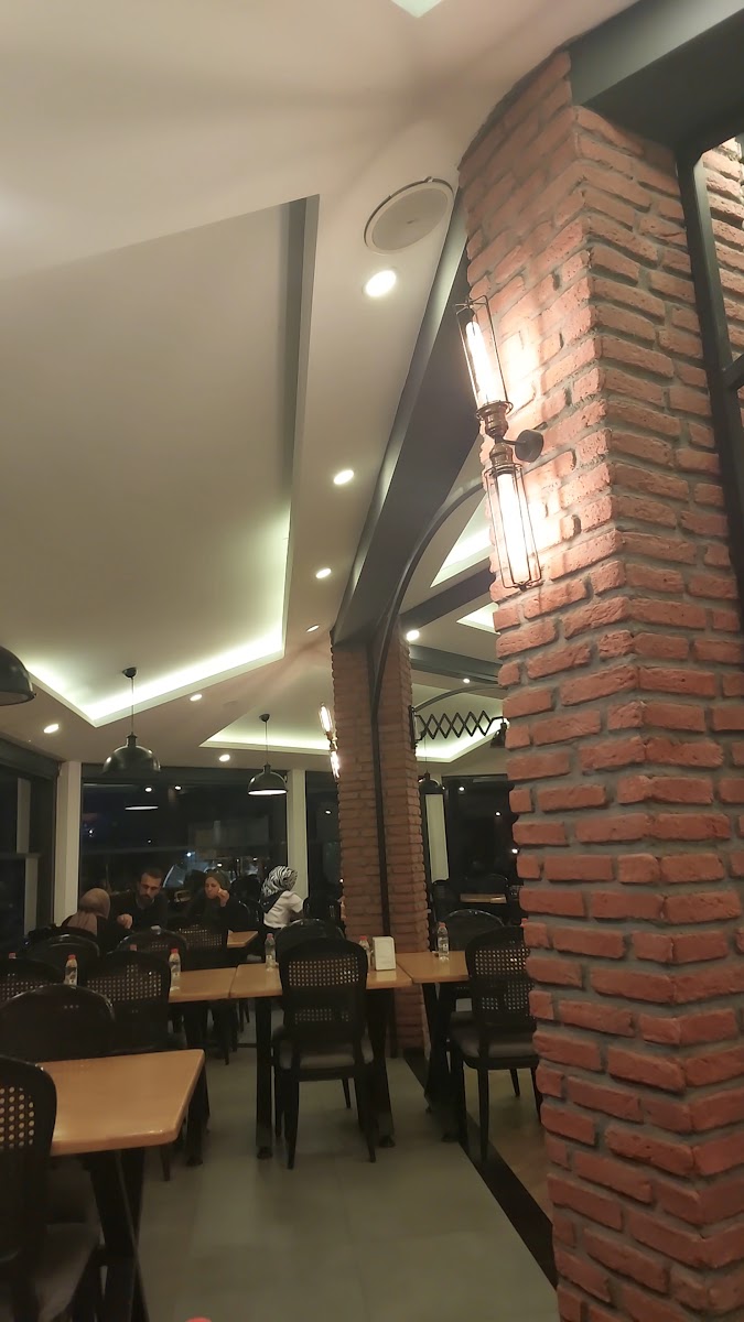 Köşk Köfte Et Kasap — fotoğraf 3