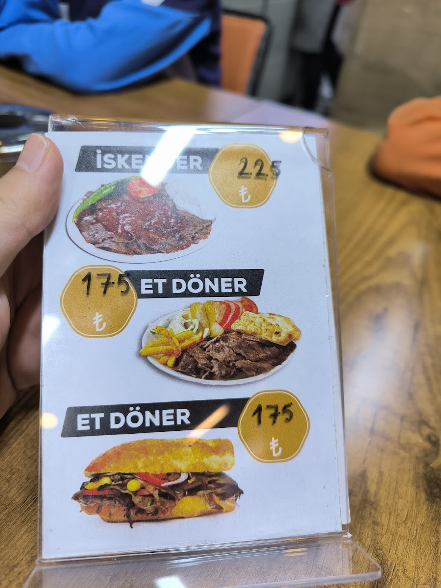 Köz Döner 63 Urfa Lahmacun — fotoğraf 2